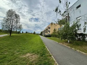 Prodej bytu 2+kk, Praha - Hostavice, U Hostavického potoka, 50 m2