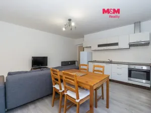 Pronájem bytu 2+kk, Holice, Palackého, 53 m2