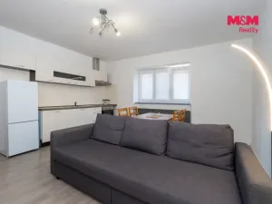 Pronájem bytu 2+kk, Holice, Palackého, 53 m2