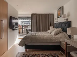 Prodej bytu 5+kk, Praha, Zborovská, 215 m2