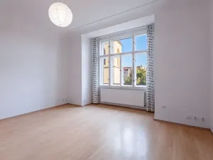 Pronájem bytu 2+kk, Praha - Nové Město, Novomlýnská, 57 m2