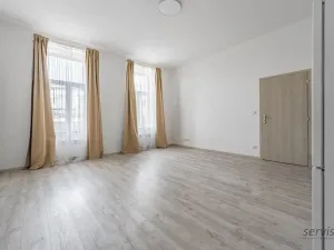 Prodej bytu 2+kk, Praha - Libeň, Sokolovská, 57 m2