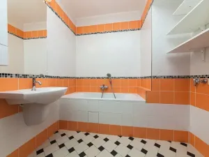 Pronájem bytu 2+1, Praha - Vinohrady, Perunova, 82 m2