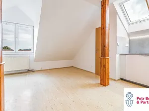 Pronájem bytu 2+kk, Rakovník, nábř. T. G. Masaryka, 59 m2