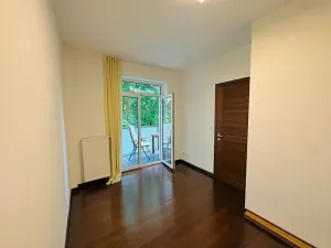 Prodej bytu 3+kk, Karlovy Vary, Chebská, 67 m2