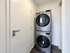 Pronájem bytu 2+kk, Praha - Řepy, Španielova, 60 m2