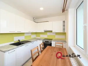 Pronájem bytu 3+1, Praha - Hloubětín, Poděbradská, 72 m2
