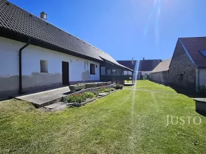 Prodej rodinného domu, Albrechtice nad Vltavou, 141 m2