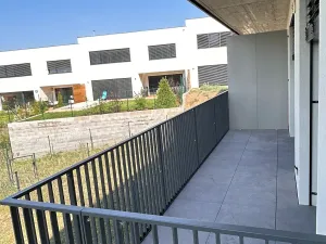 Pronájem bytu 3+kk, Praha - Řeporyje, Haenkeho, 65 m2