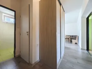 Prodej bytu 3+kk, Jizbice, 63 m2