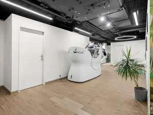 Pronájem obchodního prostoru, Praha - Karlín, Sokolovská, 179 m2
