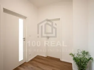 Pronájem bytu 2+kk, Pardubice, třída Míru, 54 m2