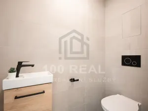 Pronájem bytu 2+kk, Pardubice, třída Míru, 51 m2
