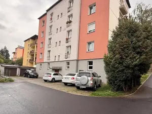Pronájem bytu 2+kk, Karlovy Vary, Vrchlického, 55 m2