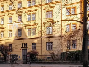 Pronájem bytu 2+1, Praha - Bubeneč, Čechova, 74 m2