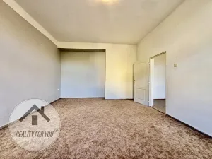 Prodej bytu 3+1, Praha - Libeň, náměstí Dr. Václava Holého, 102 m2