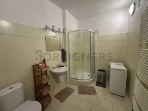 Pronájem bytu 2+1, Hradec Králové, Tomkova, 60 m2