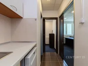 Prodej kanceláře, Most, Obránců míru, 68 m2