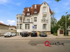 Prodej bytu 2+1, Praha - Dolní Počernice, K zámku, 65 m2
