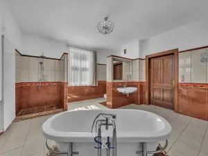 Prodej rodinného domu, Rumburk, Bezručova, 320 m2
