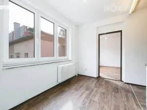 Prodej bytu 3+1, Břeclav, Kpt. Jaroše, 78 m2