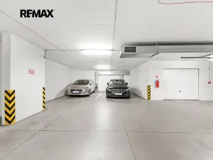 Prodej bytu 1+kk, Praha - Záběhlice, Mattioliho, 32 m2