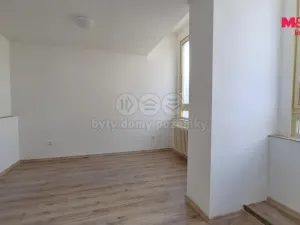 Pronájem bytu 2+kk, Trutnov - Střední Předměstí, Horská, 47 m2