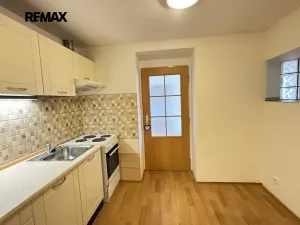 Pronájem bytu 2+1, Krabčice, 48 m2
