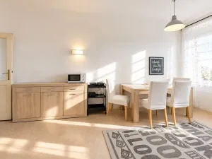 Pronájem bytu 2+1, Praha - Vinohrady, Čáslavská, 76 m2