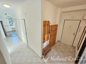Pronájem bytu 3+1, Praha - Libeň, Na Rokytce, 83 m2