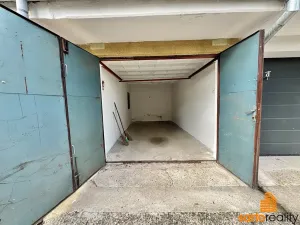 Pronájem garáže, Ústí nad Labem, Dvořákova, 16 m2