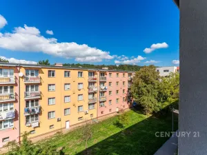 Pronájem bytu 2+kk, Praha - Hloubětín, Zelenečská, 55 m2