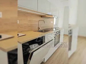 Pronájem bytu 2+kk, České Budějovice, 49 m2
