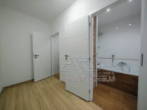 Pronájem bytu 2+kk, České Budějovice, 49 m2