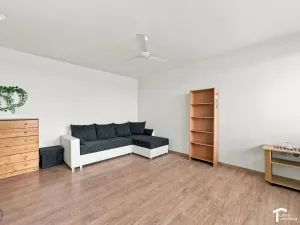 Pronájem bytu 1+kk, Pardubice - Zelené Předměstí, Palackého třída, 28 m2