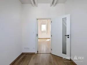 Prodej bytu 2+kk, Veselí nad Lužnicí, Budějovická, 78 m2