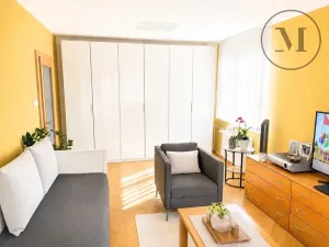 Prodej bytu 3+1, České Budějovice, Klaricova, 81 m2