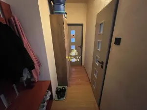 Prodej bytu 2+1, Žatec, Hájkova, 51 m2