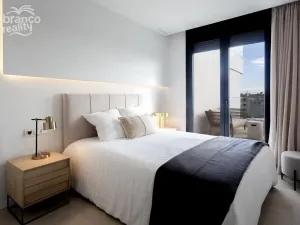 Prodej bytu 3+kk, Denia, Alicante, Španělsko, 84 m2