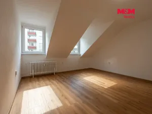 Pronájem bytu 3+kk, Benešov, Pražská, 82 m2