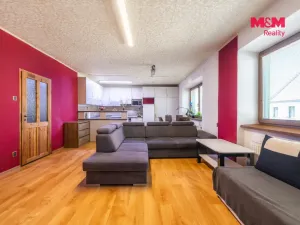 Prodej rodinného domu, Otrokovice - Kvítkovice, tř. Osvobození, 422 m2