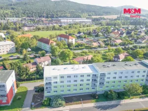 Pronájem bytu 3+1, Hrádek - Nová Huť, 1. máje, 67 m2