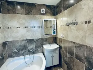 Prodej bytu 3+1, Karlovy Vary, Dvořákova, 83 m2