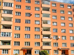Prodej bytu 3+1, Karlovy Vary, Dvořákova, 83 m2