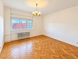 Pronájem bytu 2+kk, Praha - Nusle, Sevřená, 50 m2