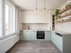 Prodej bytu 2+1, Šlapanice, Tyršova, 65 m2
