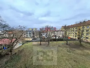 Pronájem bytu 2+1, Pardubice, Devotyho, 58 m2