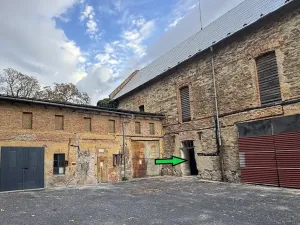 Pronájem skladu, Červené Pečky, Dr. Dvořáka, 33 m2