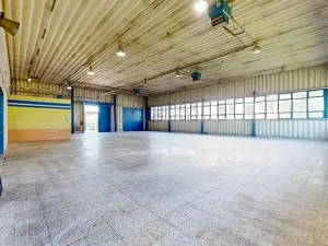 Pronájem skladu, Hradec Králové, Akademika Bedrny, 760 m2