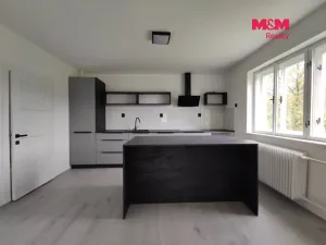 Prodej rodinného domu, Bílá, 150 m2